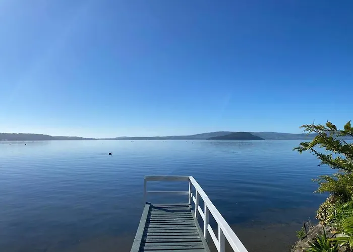 Edgewater Escape Rotorua
